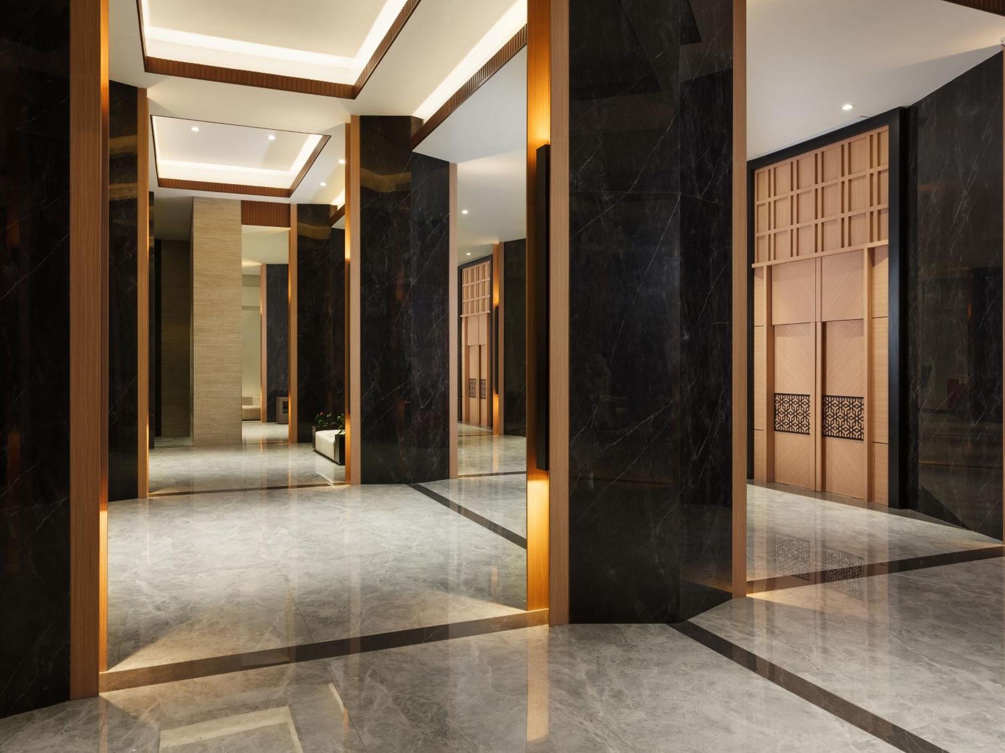 Hotel Santika Blitar Exteriér fotografie