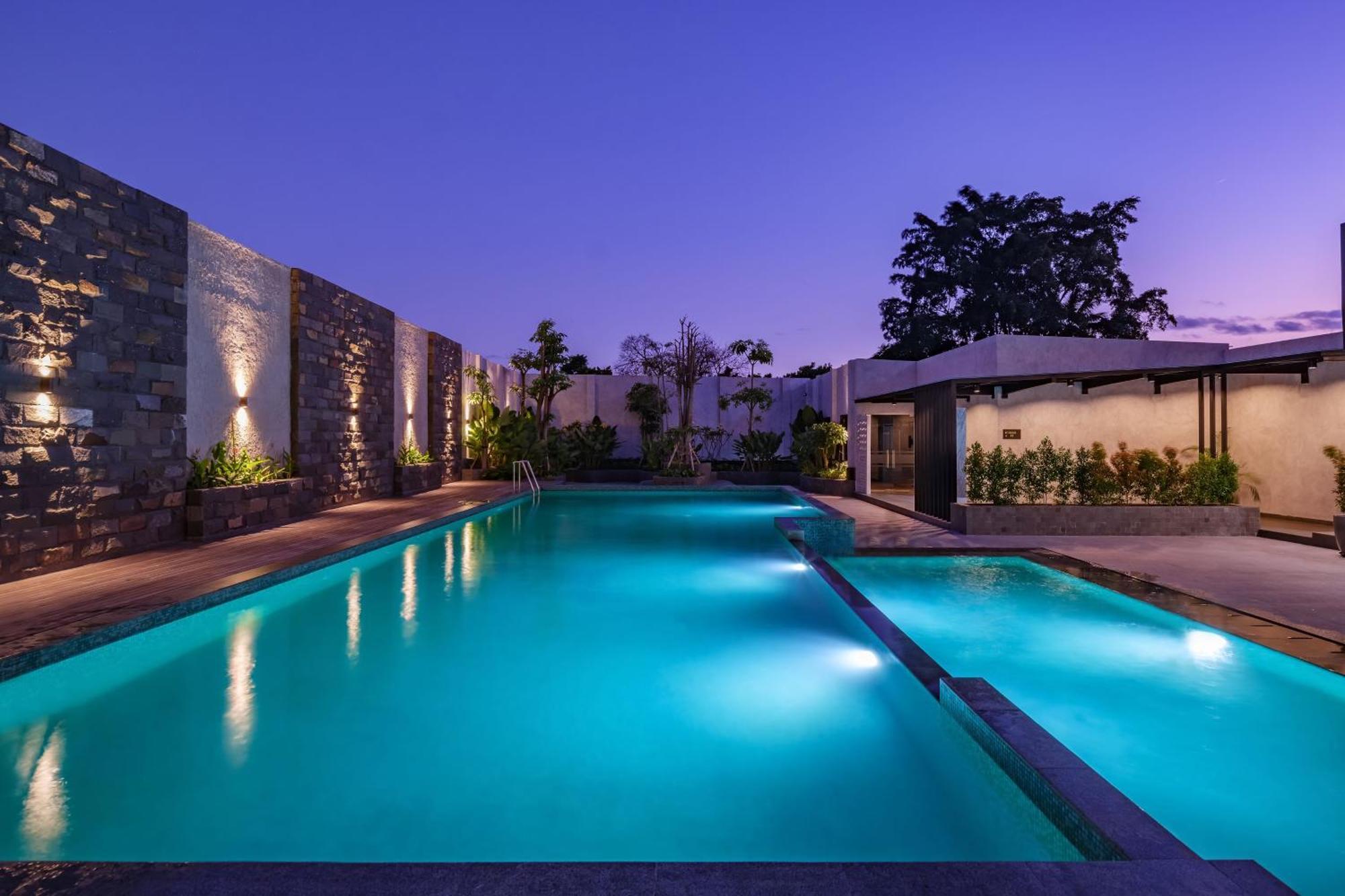 Hotel Santika Blitar Exteriér fotografie