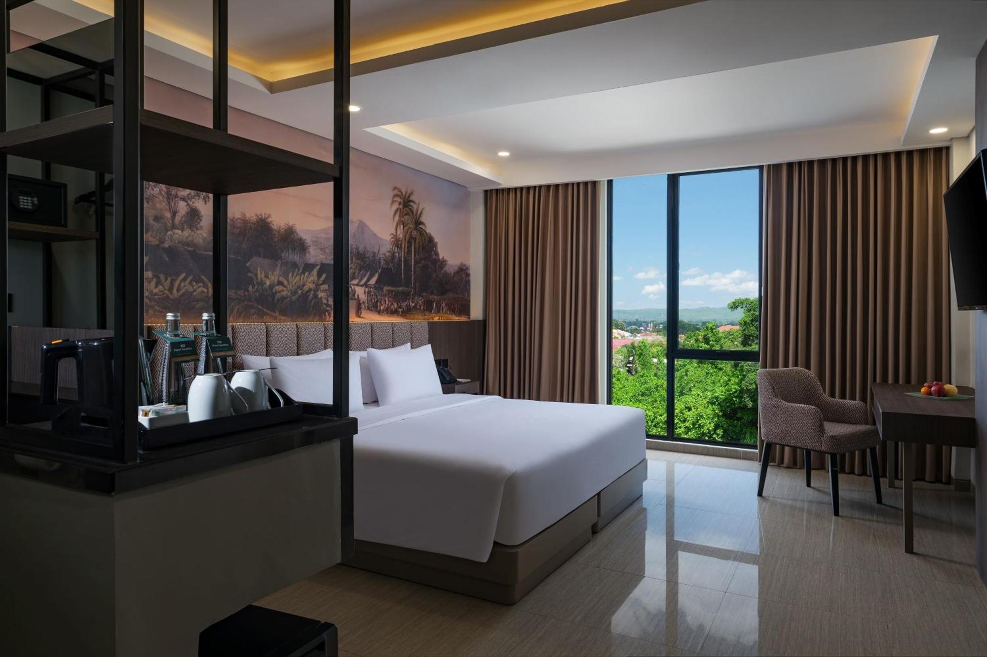 Hotel Santika Blitar Exteriér fotografie